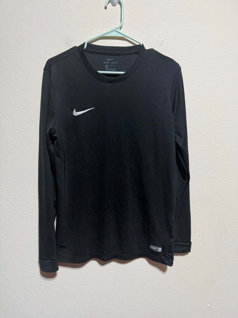 Nike Dri-FIT Park VII Long Sleeve Authentic Football Training Jersey